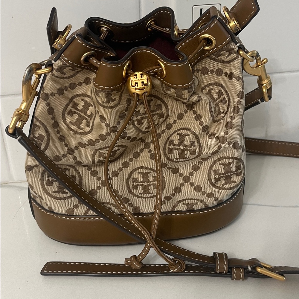 Tory Burch Monogram Bucket Bag - Picture 6 of 8